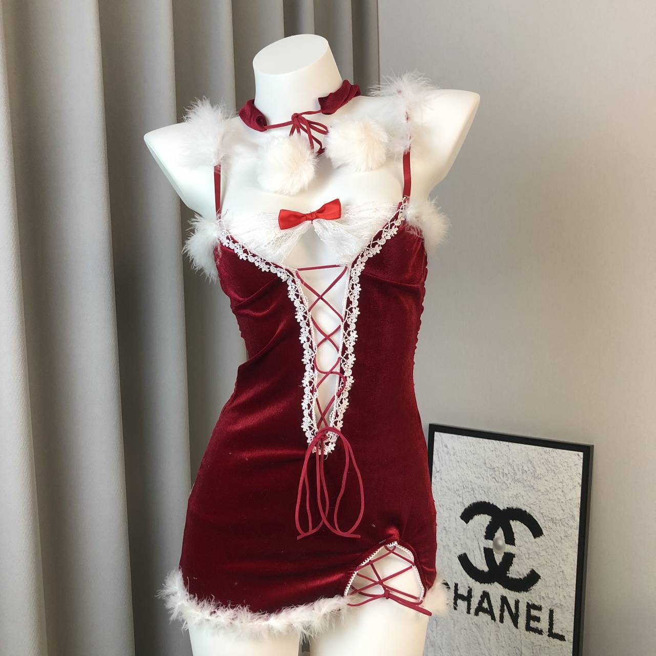 Christmas Seductress